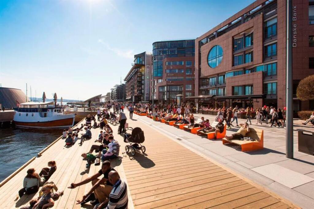 Tjuvholmen / Aker Brygge - Most Expensive Area In Oslo! Appartement Buitenkant foto